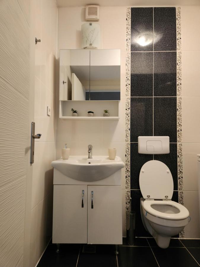 Airport Apartment Otopeni Εξωτερικό φωτογραφία